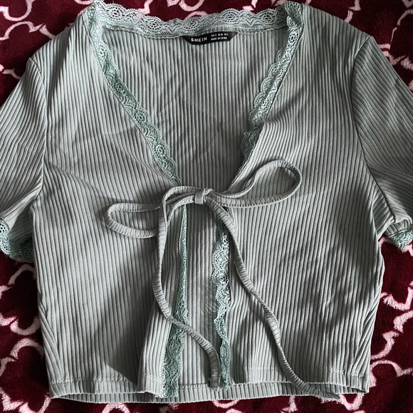 Mint laced top - Picture 1 of 2
